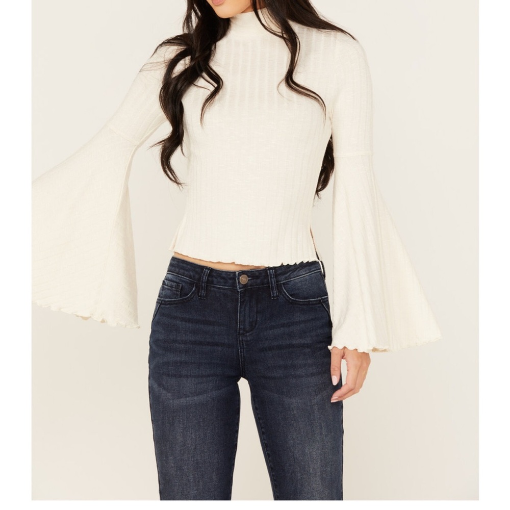 SHEPLERS women’s mock neck knit ribbed top with bell sleeves